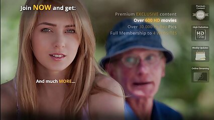 Dans un nouveau jeu de rôle, une blonde de 18 ans et son film porno avec femme mure mari ne sont pas du tout jeunes mariés, mais frère et sœur