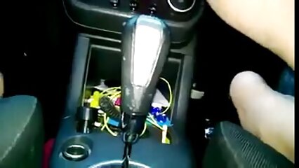 Sexe doux d'un jeune couple marié mature porte jarretelles avec creampie