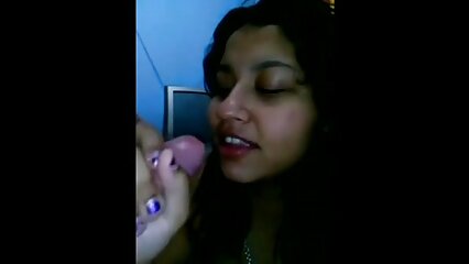 Les mecs ont fini dans porno femme mure avec jeune la bouche de leurs chiennes pour être de quoi se faire foutre