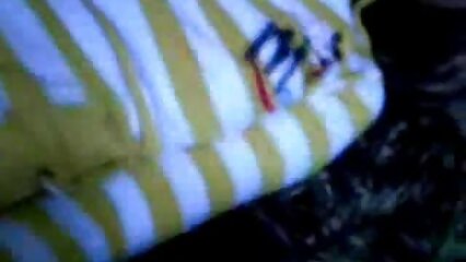 Belle fille aime beaucoup video sexy femme mure la position de cow-girl