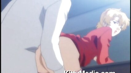 Debout et en levrette tirant une mature gros seins fille mince avec une chatte étroite